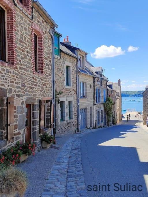 Maison Proche Du Mont Saint Michel Pontorson Exterior foto
